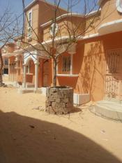 Villa de 200m2 angle a malika cité sonatel