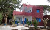 A la somone. location jolie petite villa (moins 15% en juillet aout septembre!!!)